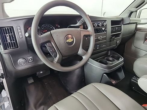 New 2025 Chevrolet Express 3500 w/ Driver Convenience Package image 20