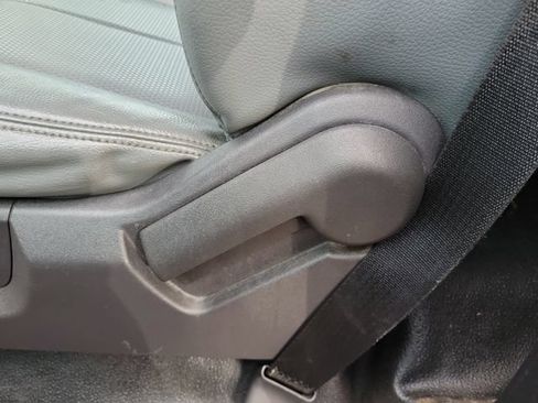 Used 2015 Ford F550 2WD Regular Cab Super Duty image 13