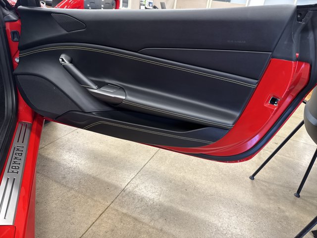 Used 2018 Ferrari 488 Spider RWD image 17