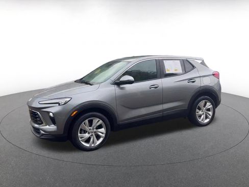 Used 2025 Buick Encore GX Preferred FWD image 8
