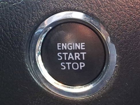 Certified 2024 Toyota 4Runner SR5 image 28