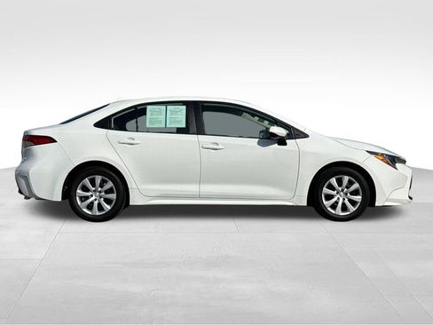 Used 2024 Toyota Corolla LE FWD image 6