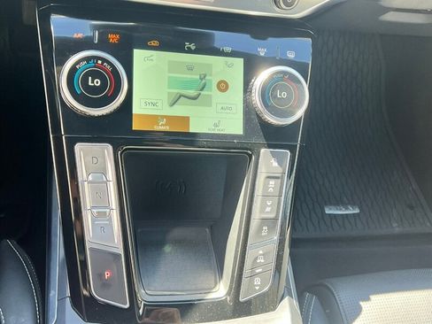 Used 2022 Jaguar I-PACE HSE image 37