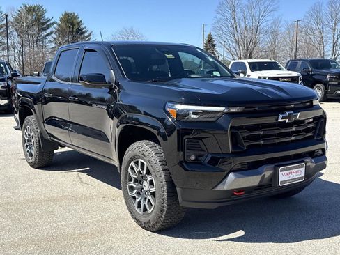Used 2023 Chevrolet Colorado Z71 w/ Z71 Convenience Package 2 AWD/4WD image 4