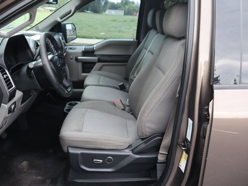 Used 2015 Ford F150 XLT w/ Equipment Group 301A Mid AWD/4WD image 19