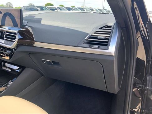 Used 2024 BMW X3 xDrive30i w/ Convenience Package w/ZPA image 18