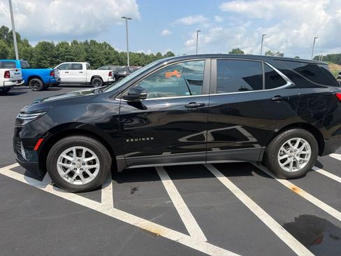 Used 2023 Chevrolet Equinox LT AWD/4WD image 8