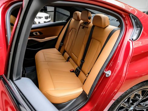 Used 2025 BMW M340i image 42