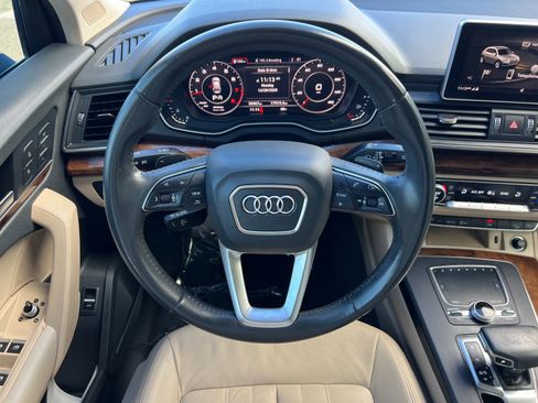 Used 2018 Audi Q5 2.0T Premium Plus w/ Premium Plus Package image 13