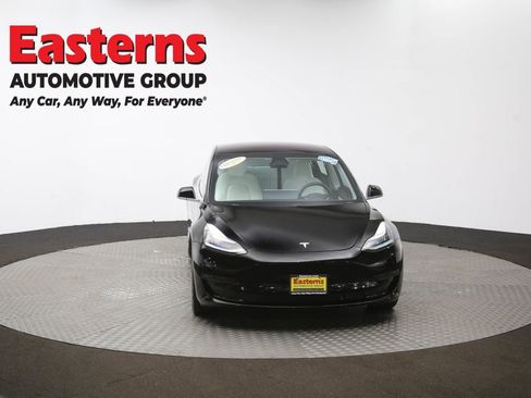 Used 2018 Tesla Model 3 Long Range image 51