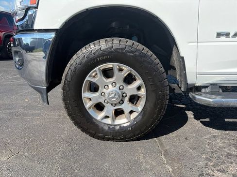 Used 2024 RAM 2500 Big Horn w/ Off Road Package AWD/4WD image 22