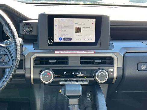 New 2026 Toyota Tacoma SR5 AWD/4WD image 18