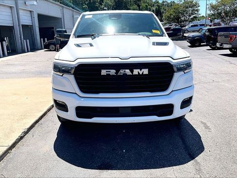 Used 2025 RAM 1500 Laramie w/ Sport Appearance Package AWD/4WD image 5