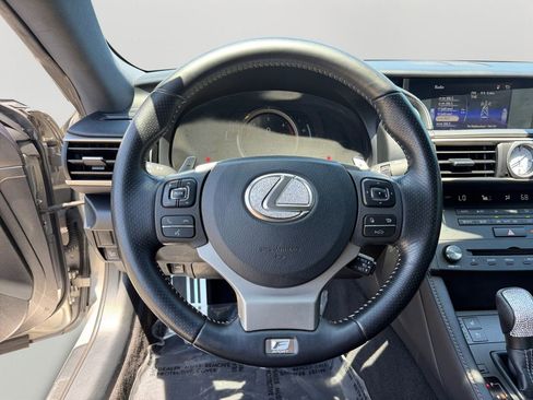Used 2017 Lexus RC 200t F Sport RWD image 19