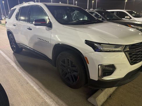 Used 2022 Chevrolet Traverse Premier w/ Redline Edition image 1