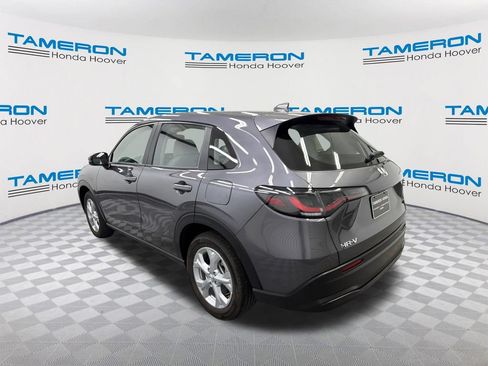 Used 2025 Honda HR-V LX image 3