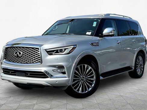 Used 2020 INFINITI QX80 Luxe w/ Proactive Package image 3