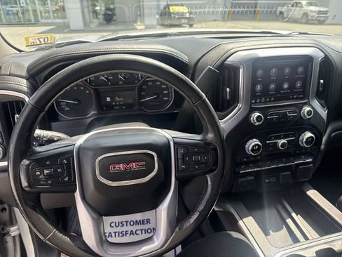 Used 2019 GMC Sierra 1500 SLT w/ SLT Premium Plus Package AWD/4WD image 11