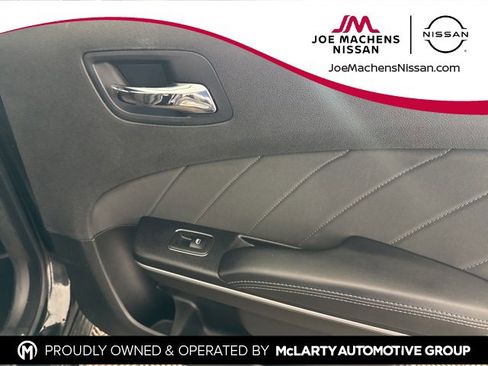 Used 2022 Dodge Charger SXT image 22