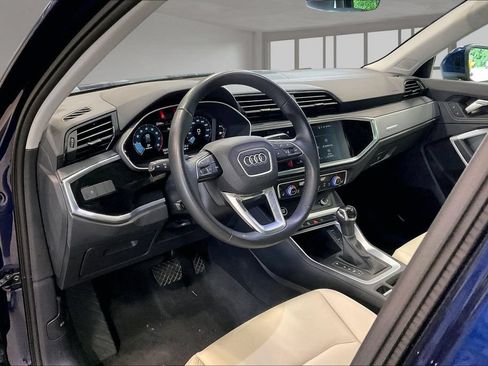 Used 2022 Audi Q3 2.0T Premium AWD/4WD image 18