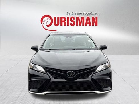Used 2023 Toyota Camry XSE image 6