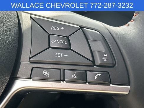 Used 2025 Nissan Sentra SR image 21