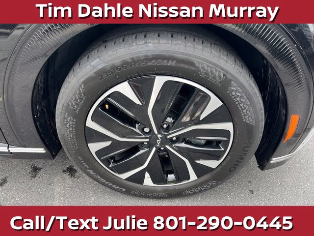 Used 2023 Kia EV6 Wind AWD/4WD image 14
