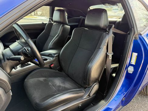 Used 2022 Dodge Challenger GT w/ Plus Package image 22