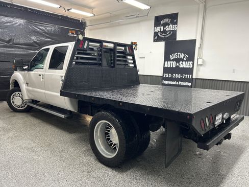 Used 2016 Ford F450 Platinum w/ Platinum Package image 4