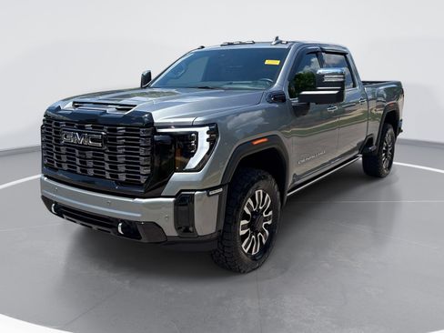 Used 2025 GMC Sierra 2500 Denali Ultimate AWD/4WD image 3