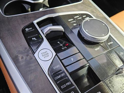 Certified 2023 BMW X7 xDrive40i w/ Premium Package image 14