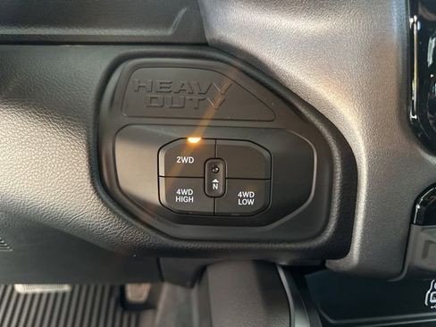 New 2025 RAM 3500 Big Horn image 33