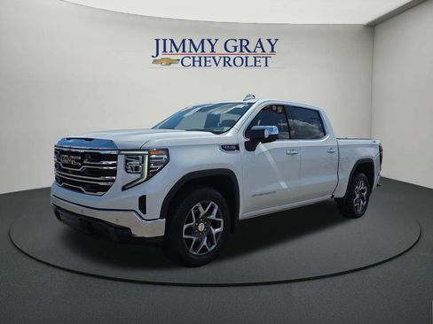 Used 2023 GMC Sierra 1500 SLT w/ SLT Premium Plus Package AWD/4WD image 1