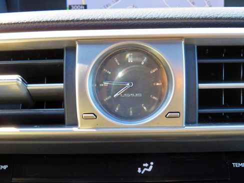 Used 2014 Lexus IS 350 F Sport image 28