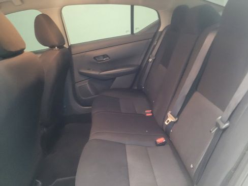 Used 2024 Nissan Sentra SV FWD image 18