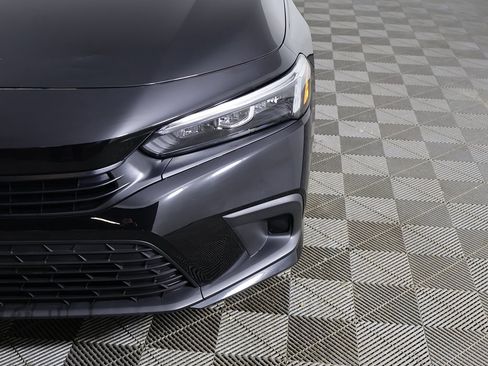 Used 2023 Honda Civic EX image 14