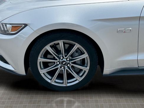 Used 2016 Ford Mustang GT Premium w/ Equipment Group 401A RWD image 13