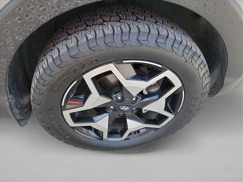 Used 2022 Hyundai Santa Cruz Limited AWD/4WD image 12