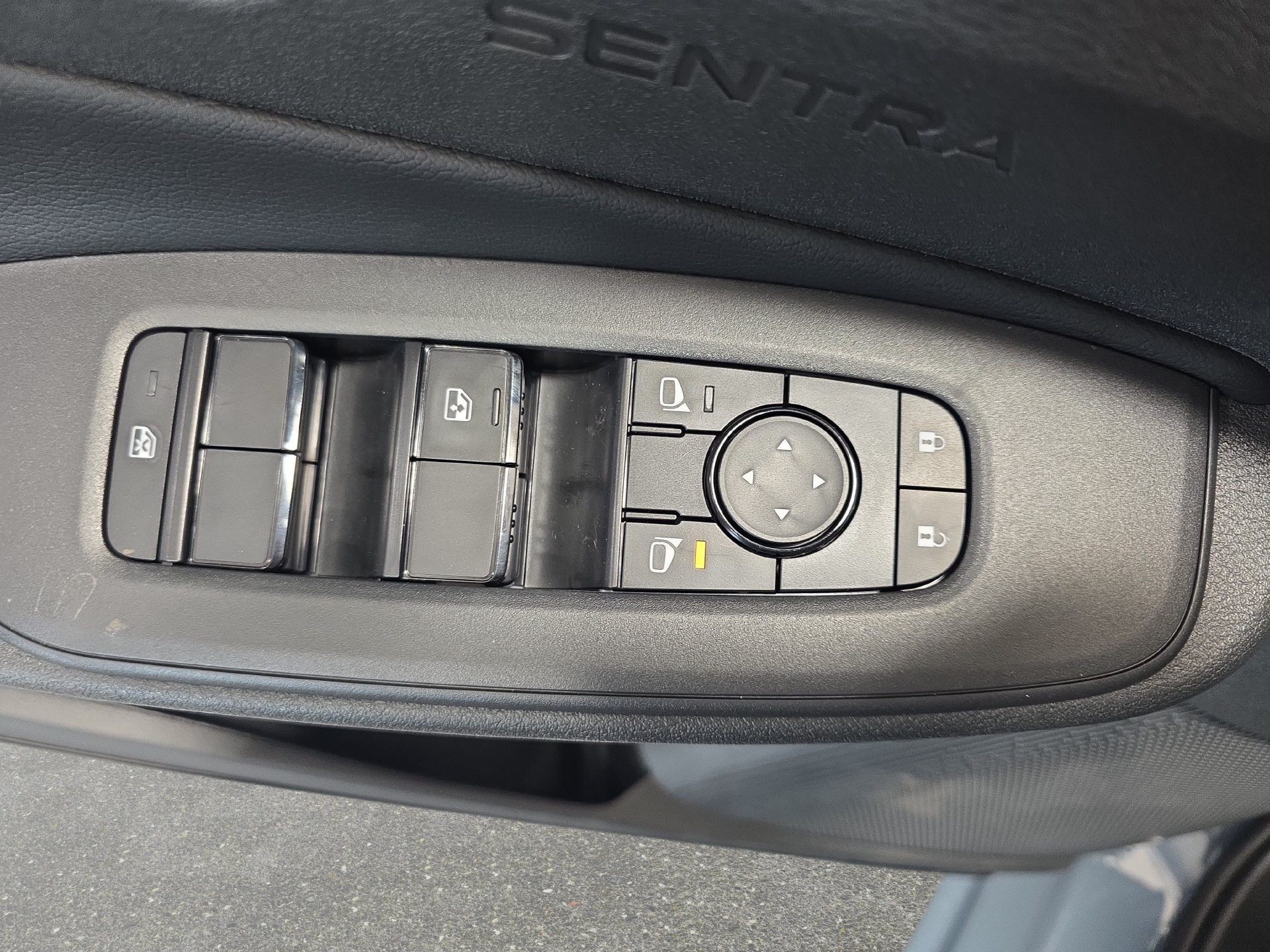 New 2027 Nissan Sentra SV w/ SV Convenience Package FWD image 27