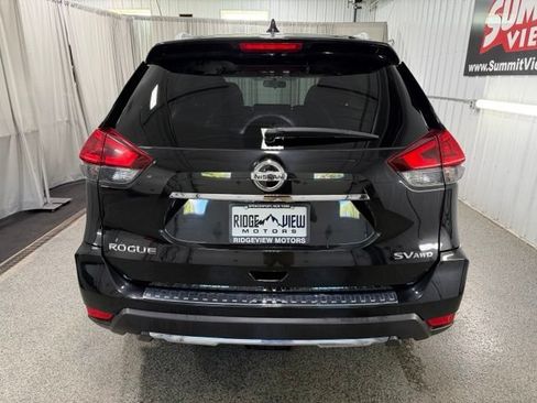 Used 2018 Nissan Rogue SV w/ Sun & Sound Touring Package AWD/4WD image 5