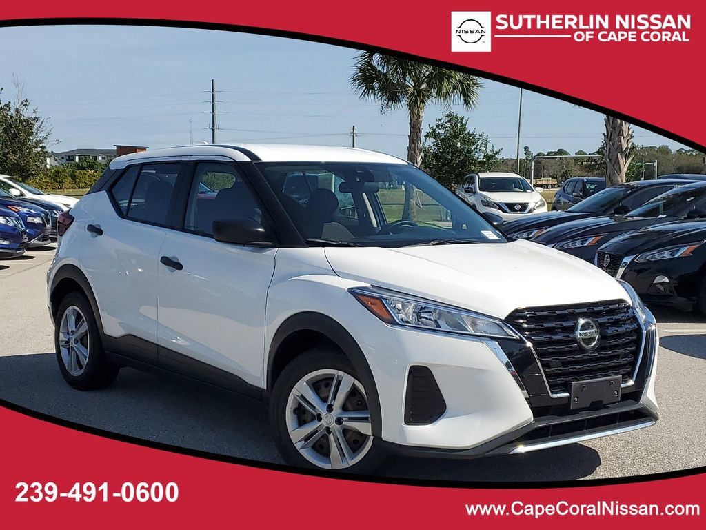Used 2021 Nissan Kicks S FWD image 1