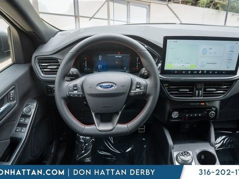 Used 2023 Ford Escape ST-Line w/ Tech Pack #1 FWD image 5