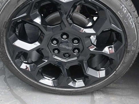 New 2026 GMC Yukon Denali w/ Denali Reserve Package image 35