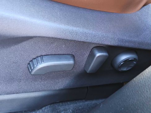 New 2026 Subaru Ascent Touring image 18