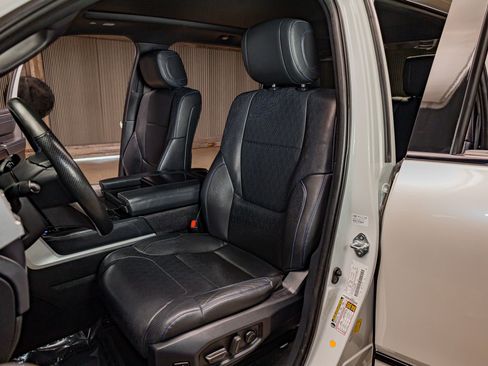 Used 2022 Toyota Tundra Platinum image 20