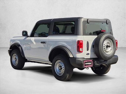 New 2025 Ford Bronco 2-Door image 7