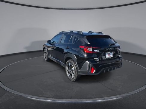 Certified 2025 Subaru Crosstrek 2.5i Limited w/ Crosstrek Mirror Package image 6