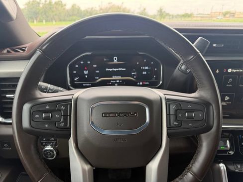 Used 2024 GMC Sierra 2500 Denali w/ Denali Reserve Package AWD/4WD image 13
