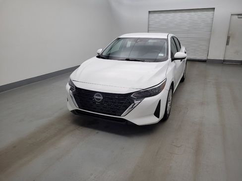 Used 2024 Nissan Sentra S FWD image 15