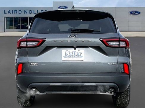 New 2026 Ford Escape ST-Line w/ Cold Weather Package image 4